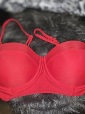 Red Strapless Push-Up Bra - Women's Intimates